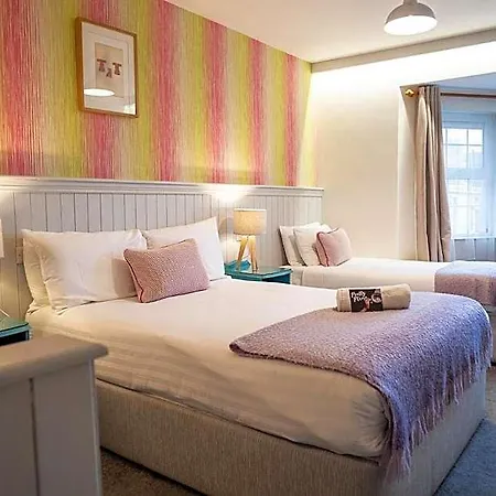 Emmet Hotel 3*